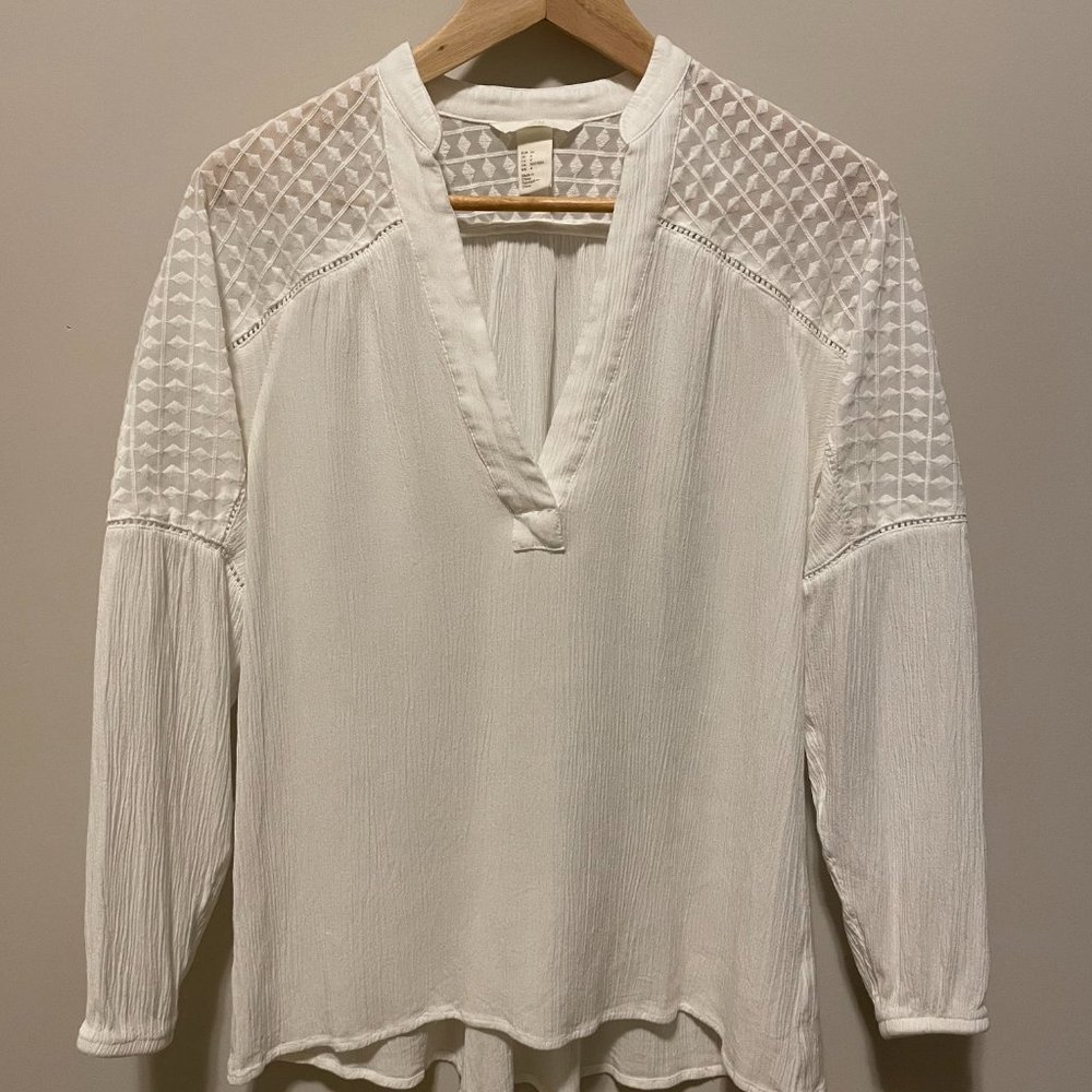 H&M Bohemian Semi-Sheer White Pullover V-Neck Top Blouse Size 4